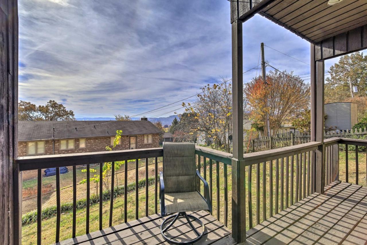 Updated Kingsport Home With Deck And Mtn Views! Экстерьер фото